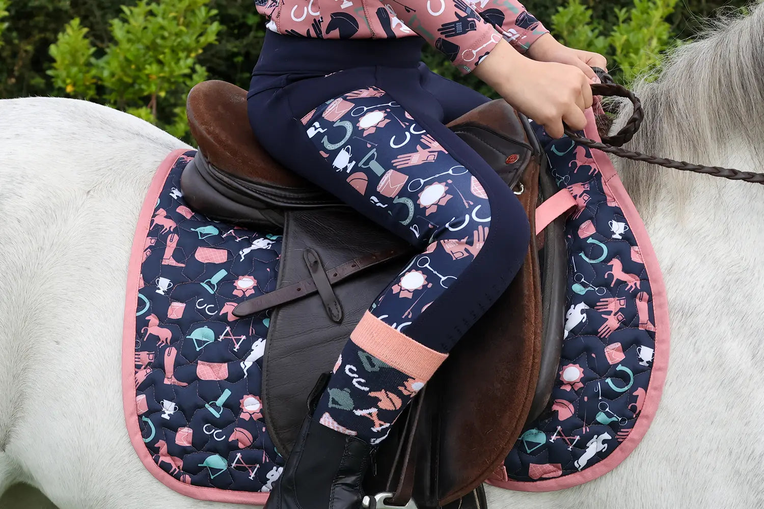 A Parent’s Guide to Choosing Children’s Jodhpurs...and Riding Tights!